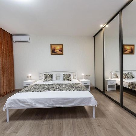 Apartments Riviera,20 Минут От Центра Kiev Extérieur photo
